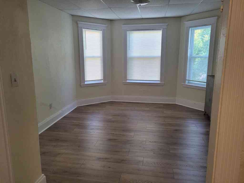 Apartment For Rent - 72 Sumner Street #2<br/> Revere, MA 02151