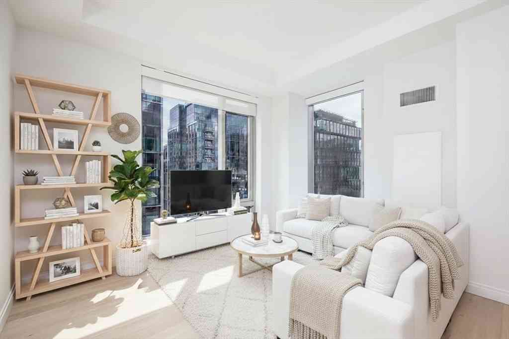 Condo For Sale - 133 Seaport Blvd #1519<br/> Boston, MA 02210