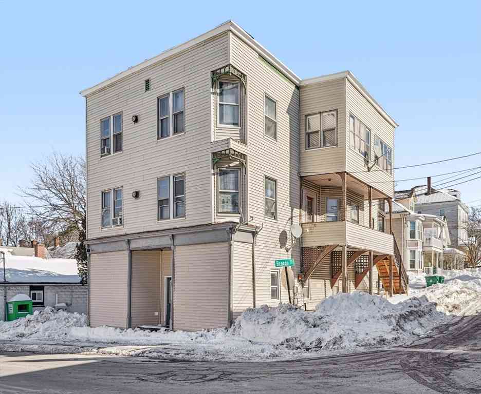 Multifamily For Rent - 355 Main St<br/> Clinton, MA 01510