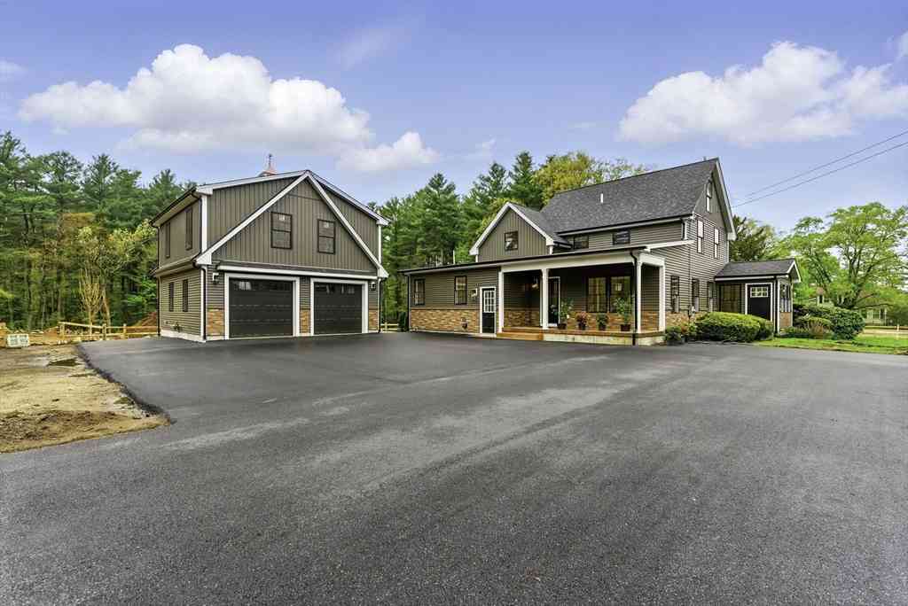 Homes For Sale - 267 F S. Main Street<br/> Worcester County, Hopedale, MA 01747