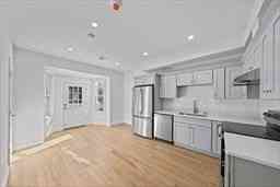 Apartment For Rent - 417 Commercial St #4<br/> Weymouth, MA 02188