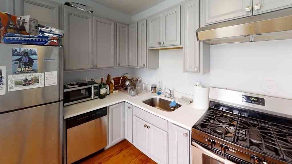 Apartment For Rent - 200 Harris St #2<br/> Revere, MA 02151