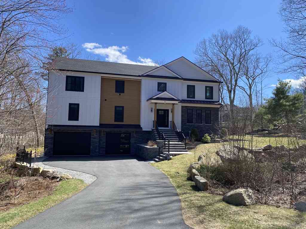 Homes For Sale - 1 Whisper Way<br/> Middlesex County, Hopkinton, MA 01748