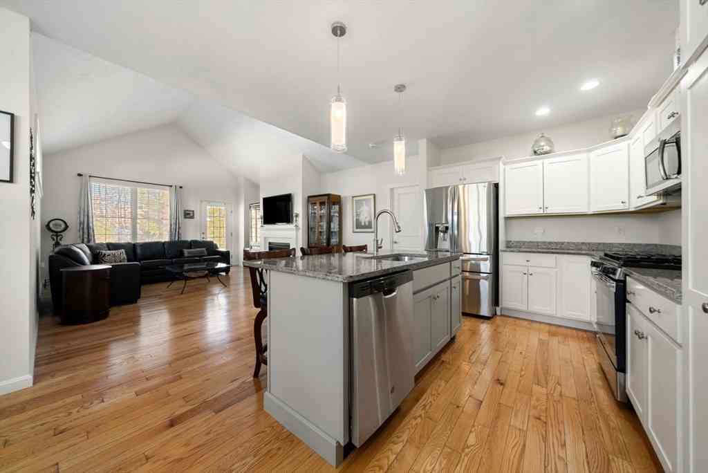 Condo For Sale - 44 Mariners Way #44<br/> Plymouth County, Plymouth, MA 02360