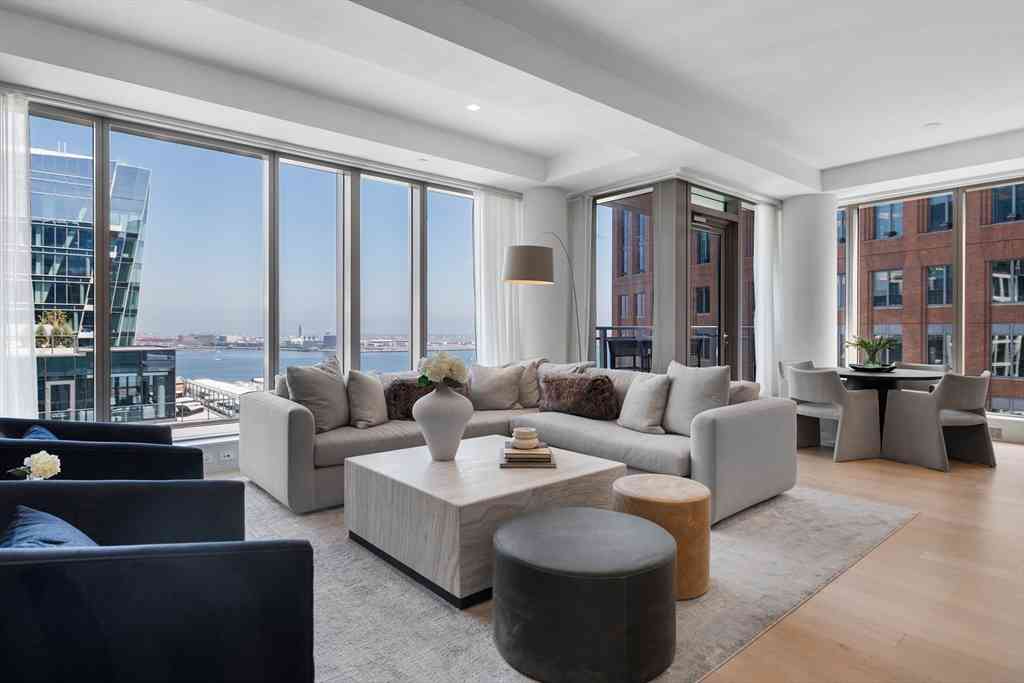Condo For Sale - 135 Seaport Blvd #1902<br/> Boston, MA 02210