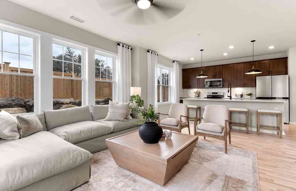 Condo For Sale - 5 Peters Farm Way #206<br/> Westborough, MA 01581