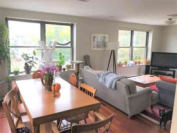 Apartment For Rent - 197 Sidney St<br/> Cambridge, MA 02139
