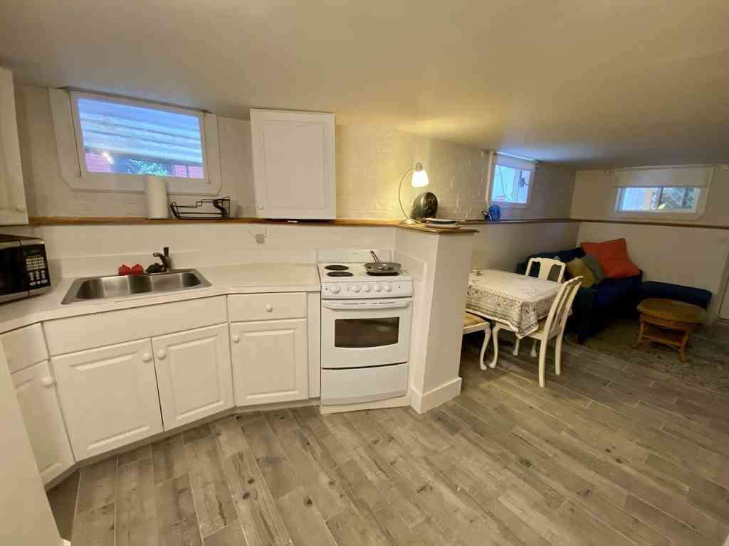 Apartment For Rent - 101 Fayerweather #B<br/> Cambridge, MA 02138