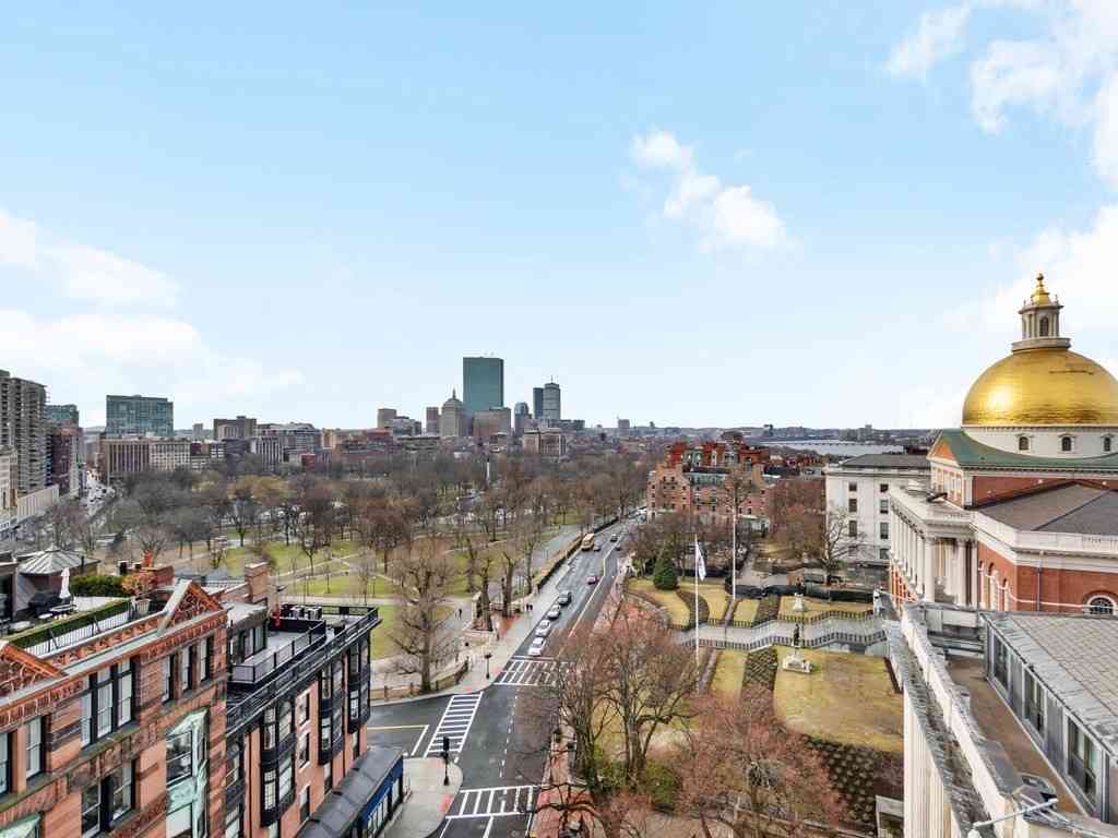 Apartment For Rent - 21 Beacon Street #3E<br/> Boston, MA 02108