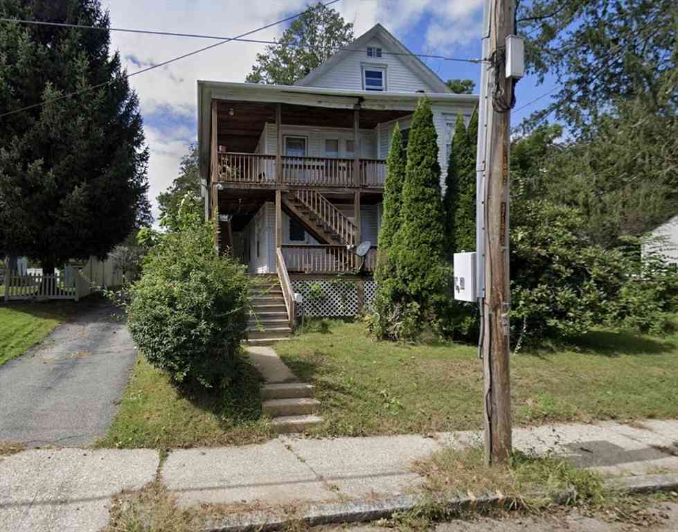 Multifamily For Rent - 166 High St<br/> Southbridge, MA 01550
