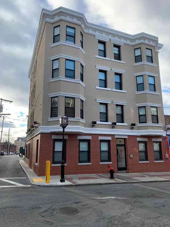 Apartment For Rent - 21 Fifth St #18<br/> Suffolk County, Chelsea, MA 02151