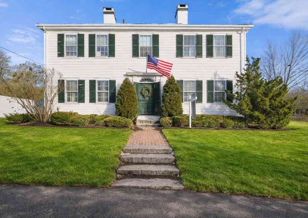 Homes For Sale - 45 School St<br/> Manchester, MA 01944