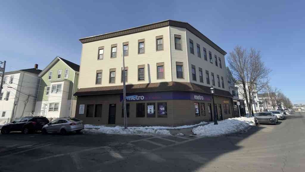 Homes For Rent - 1155-1157 Pleasant Street<br/> Fall River, MA 02723
