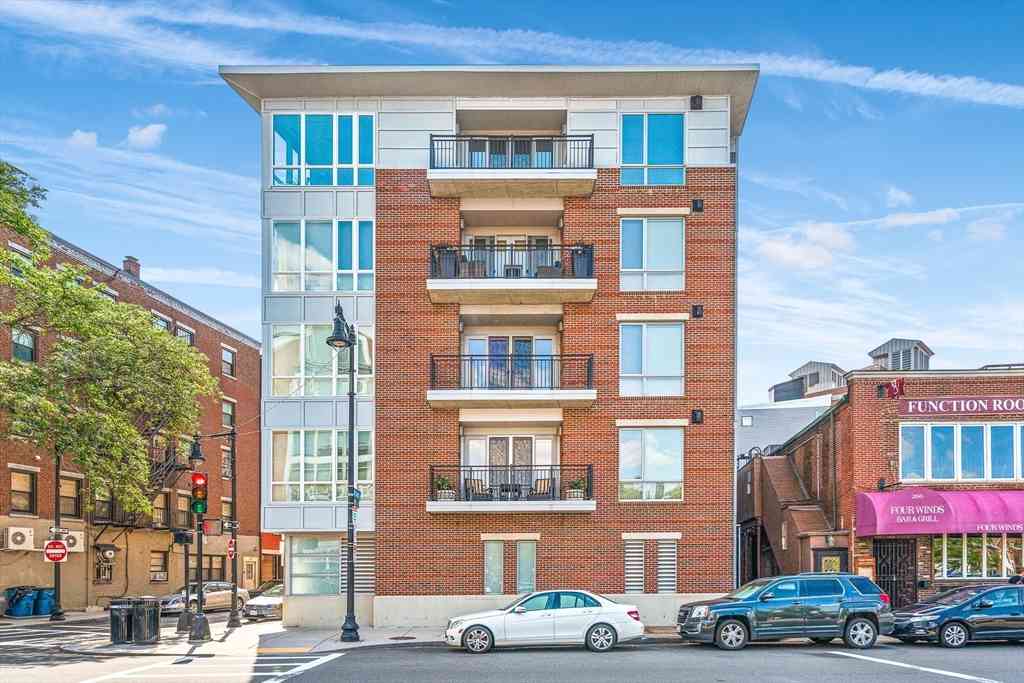 Condo For Sale - 50 Fleet St. #201<br/> Boston, MA 02109