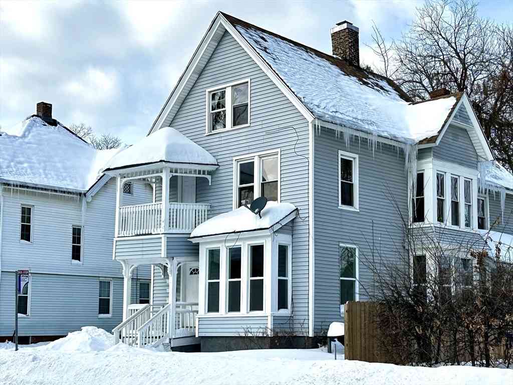 Apartment For Rent - 184 King St #2ND FLOOR<br/> Springfield, MA 01109