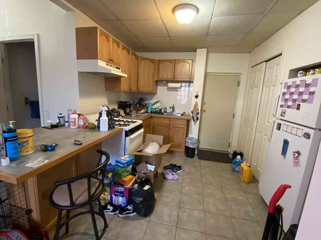 Apartment For Rent - 66 Lake Ave #1-14<br/> Melrose, MA 02176