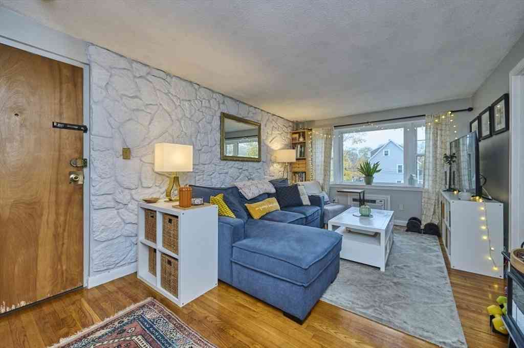 Apartment For Rent - 150 Wrentham #12<br/> Boston, MA 02124