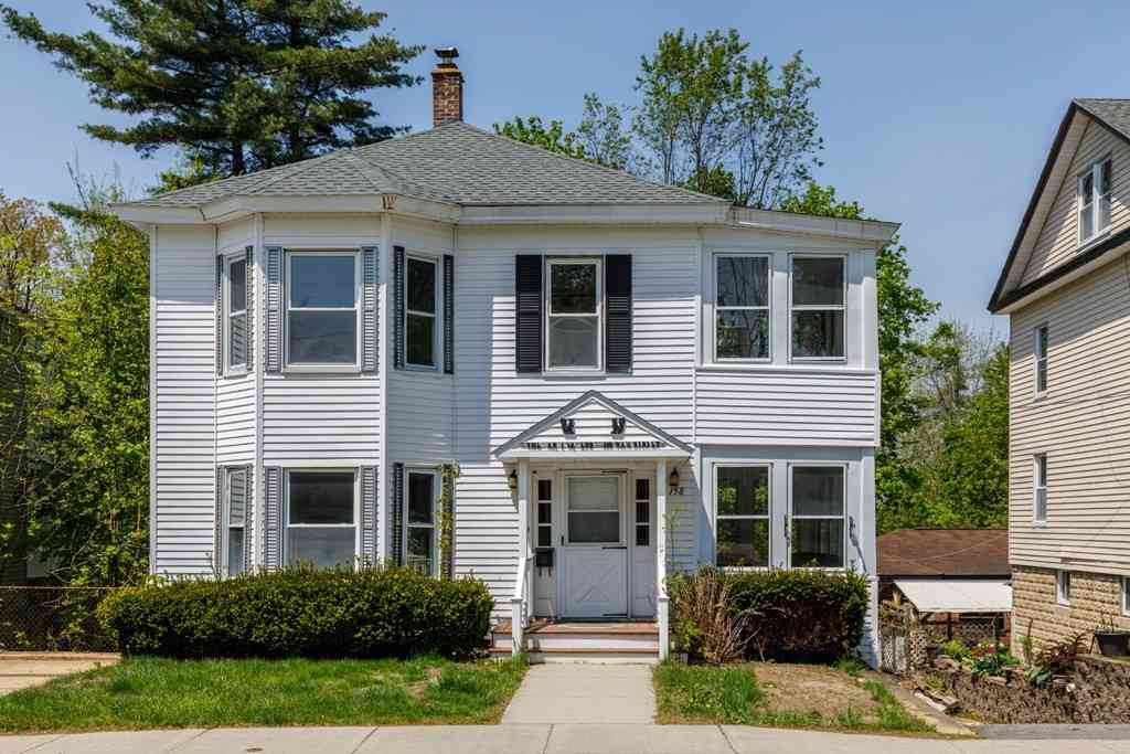 Multifamily For Rent - 158 Oak Street<br/> Gardner, MA 01440