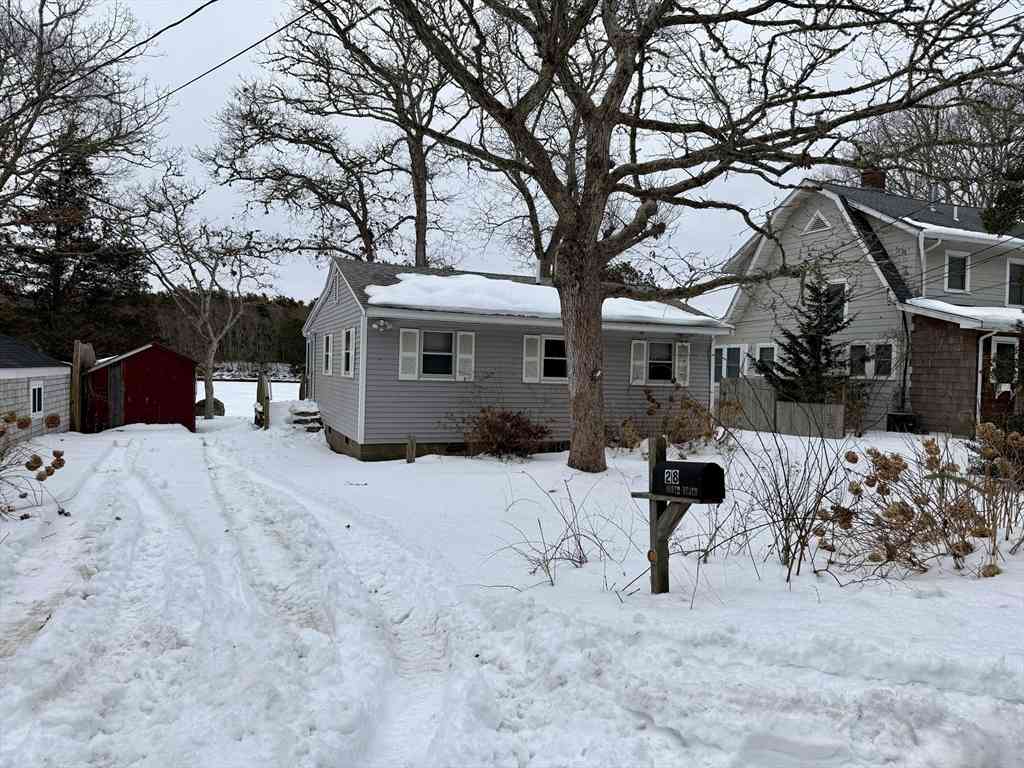 Homes For Rent - 28 N Beach Ave #1<br/> Bourne, MA 02532