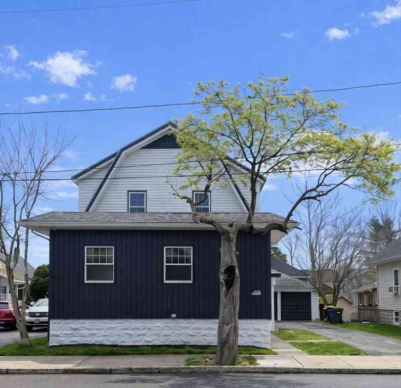 Homes For Sale - 295 Newbury St<br/> Fall River, MA 02720