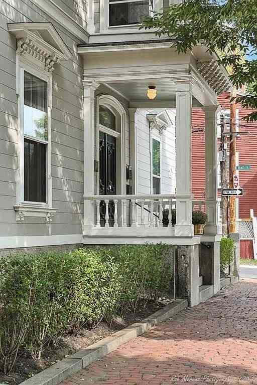 Condo For Rent - 386 Essex Street #5<br/> Salem, MA 01970