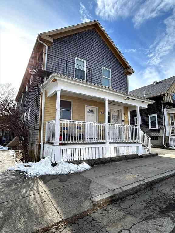 Apartment For Rent - 24 Sycamore St #1E<br/> New Bedford, MA 02740