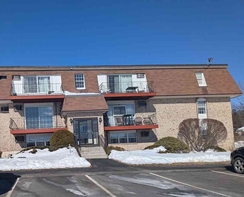 Condo For Rent - 20 Williamsburg Court #14<br/> Shrewsbury, MA 01545