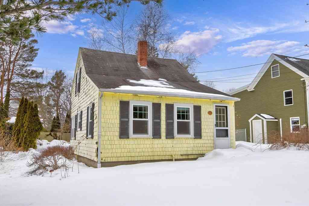 Homes For Sale - 135 Low Street<br/> Newburyport, MA 01950