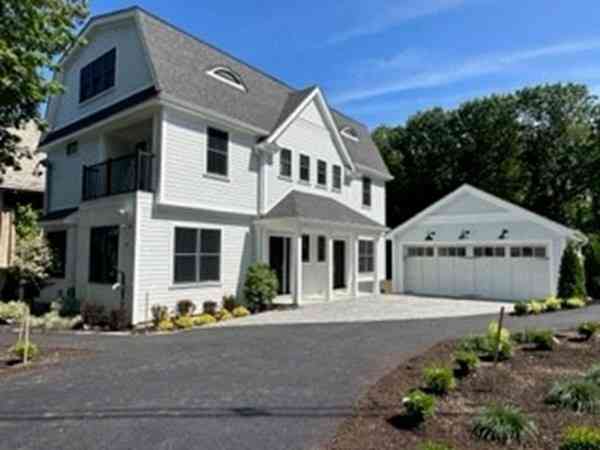 Homes For Rent - 101 Sumner Road #2<br/> Brookline, MA 02445