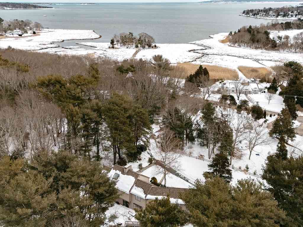 Homes For Sale - 111 Loring St<br/> Plymouth County, Duxbury, MA 02332