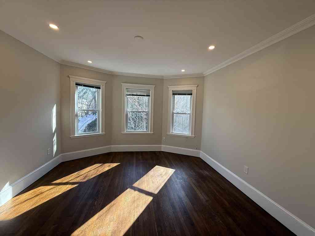 Apartment For Rent - 55 Iffley Rd #3<br/> Boston, MA 02130