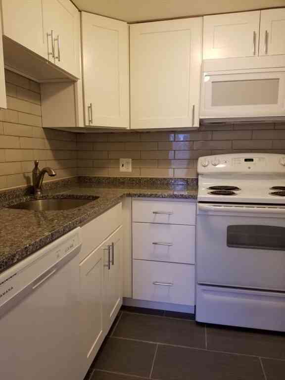 Condo For Rent - 524 Putnam Ave #15<br/> Cambridge, MA 02139