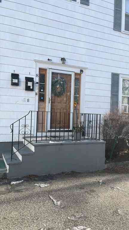 Apartment For Rent - 6 South Street #2<br/> Haverhill, MA 01832