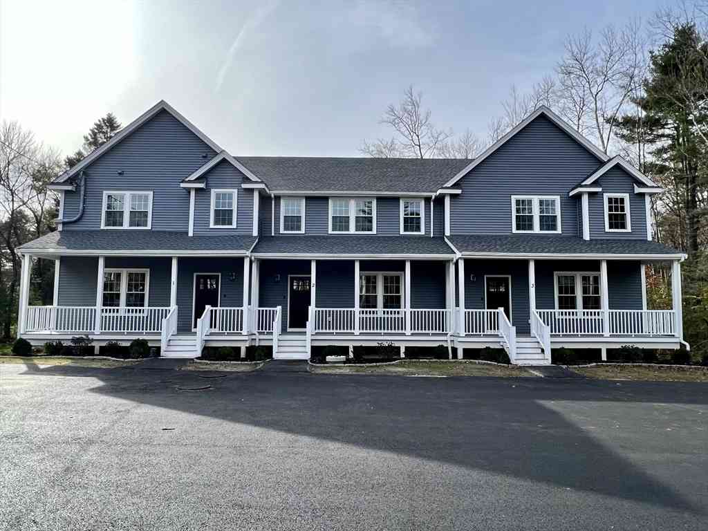 Homes For Rent - 1617 Plymouth Street<br/> East Bridgewater, MA 02333