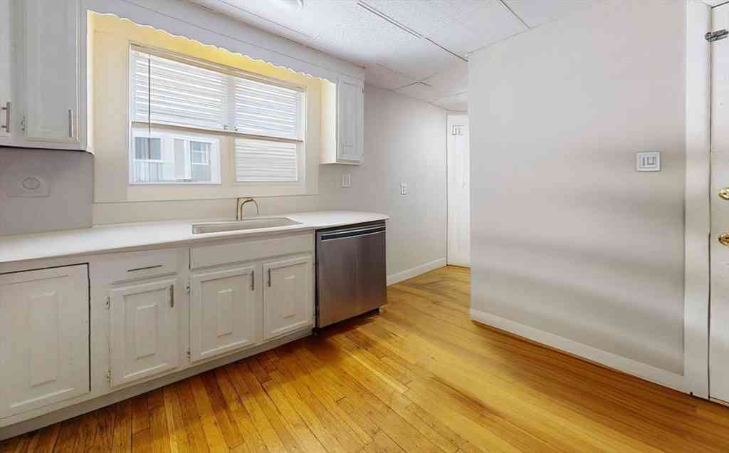 Apartment For Rent - 5 Edgar Ter. #1<br/> Somerville, MA 02145