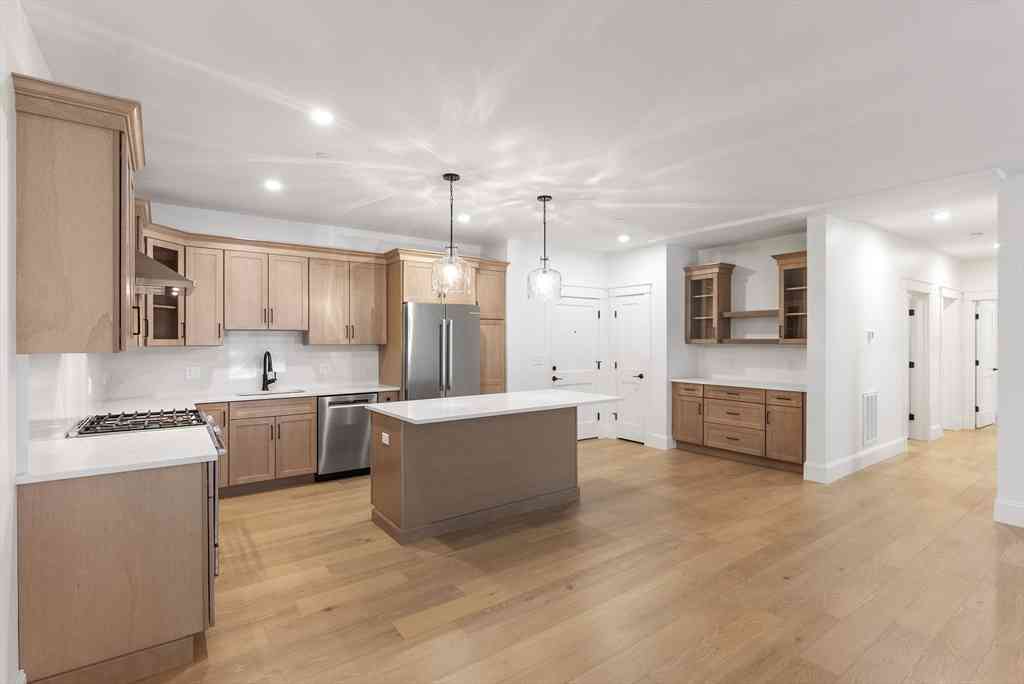 Condo For Sale - 134 Court St #1<br/> Plymouth County, Plymouth, MA 02360