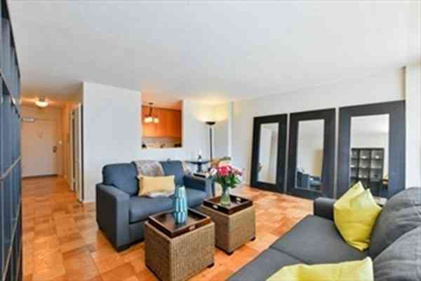 Condo For Rent - 2 Hawthorne Place #14L<br/> Boston, MA 02114