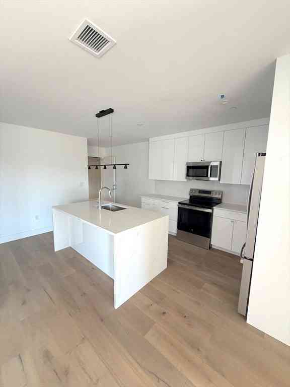 Apartment For Rent - 1121 Dorchester Avenue #306<br/> Boston, MA 02125