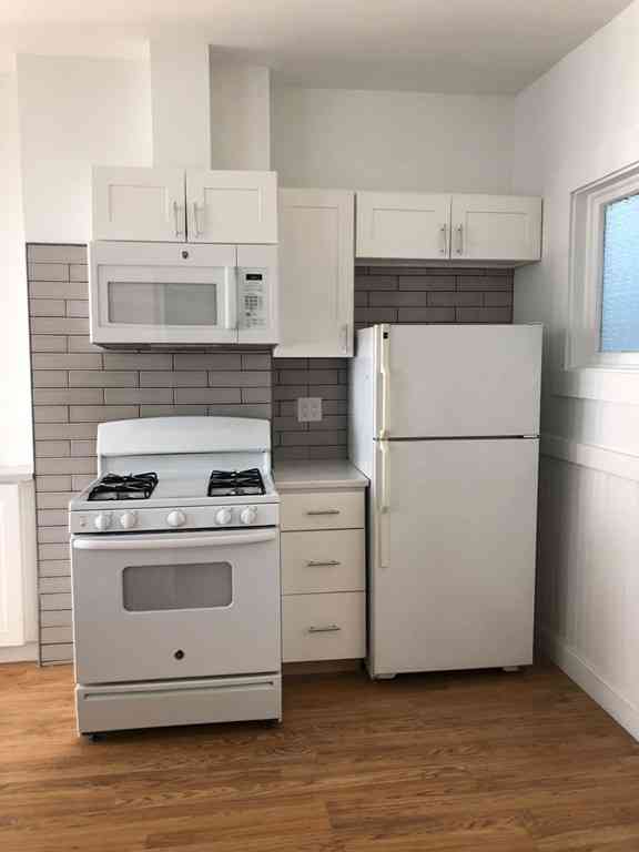 Condo For Rent - 56 Portsmouth St. #3<br/> Cambridge, MA 02139