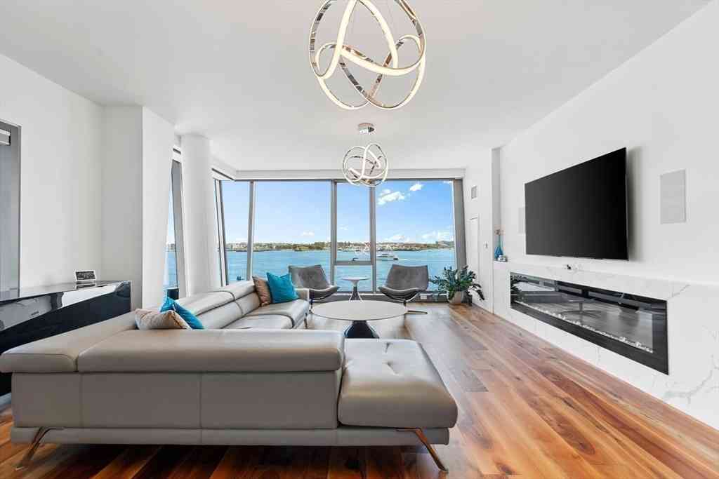 Condo For Sale - 300 Pier 4 Blvd #5C<br/> Boston, MA 02210