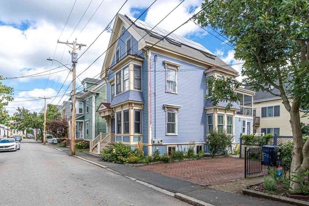 Homes For Rent - 30 Boardman St #B<br/> Salem, MA 01970
