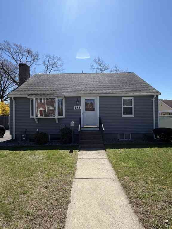 Homes For Rent - 188 Lexington St<br/> Newton, MA 02466