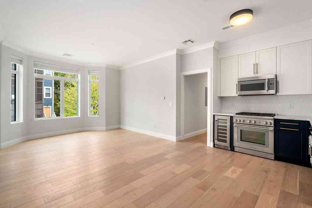 Apartment For Rent - 142 Pleasant Street #3<br/> Boston, MA 02125