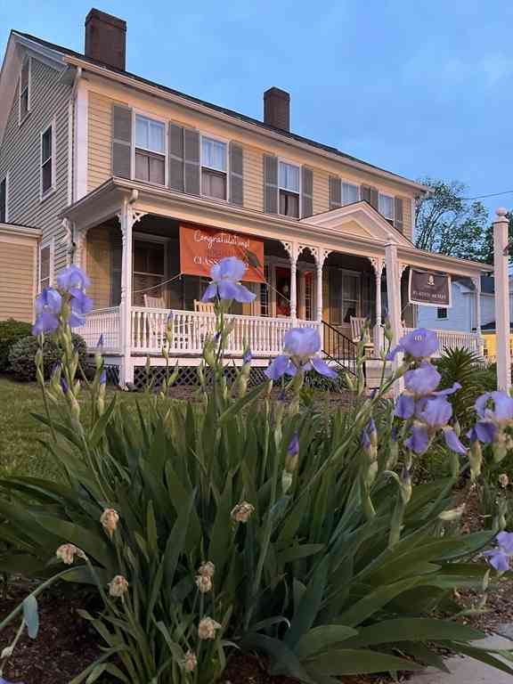 Apartment For Rent - 755-2 Washington St #2<br/> Holliston, MA 01746