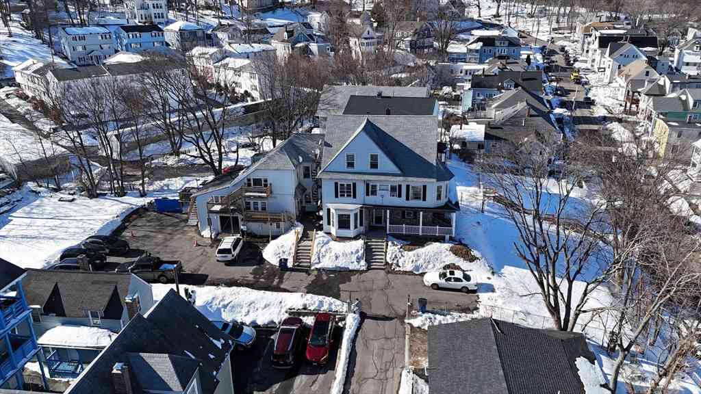 Homes For Rent - 499 Haverhill St<br/> Lawrence, MA 01841