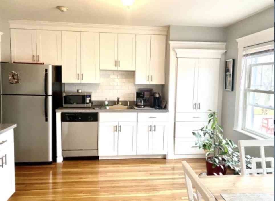 Apartment For Rent - 238 Washington St #2<br/> Westwood, MA 02090