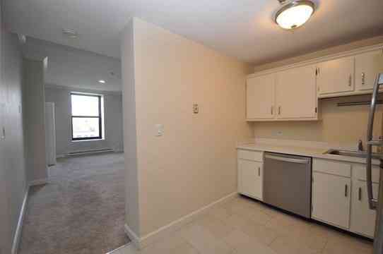 Condo For Rent - 160 Commonwealth Ave #615<br/> Boston, MA 02116