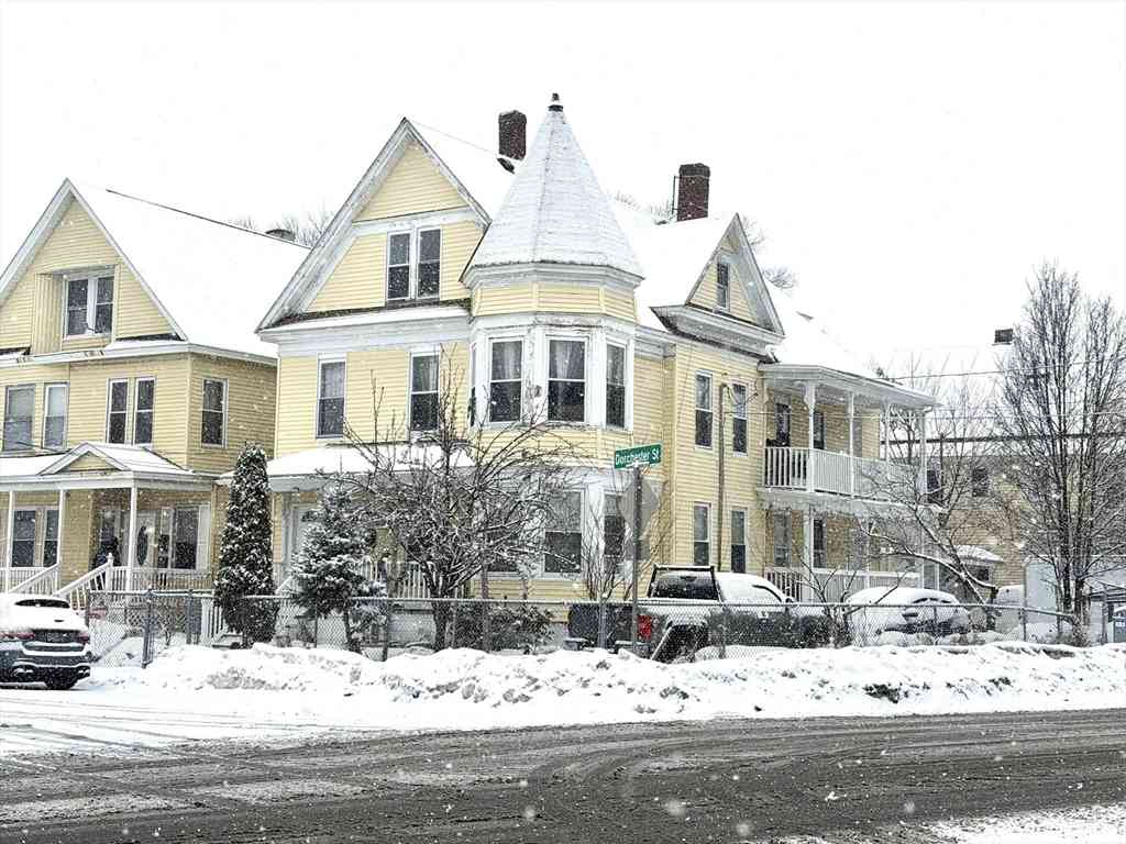 Multifamily For Sale - 46-46A Dorchester St<br/> Essex County, Lawrence, MA 01843