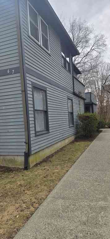 Homes For Rent - 110 Dean Street #6<br/> Taunton, MA 02780