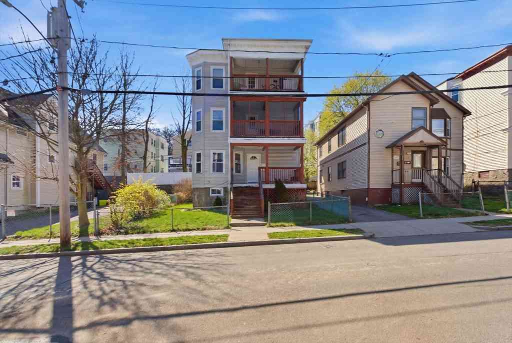 Apartment For Rent - 22 Deering Rd #1<br/> Boston, MA 02126